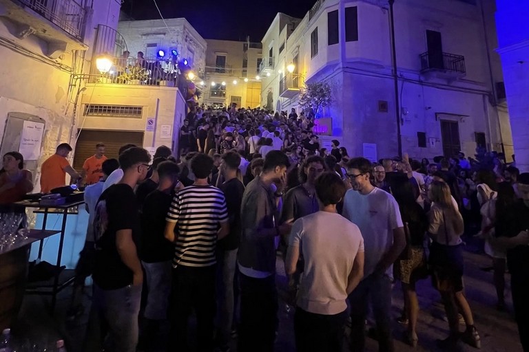 Ritorna l’Oktoberfest: dal 17 al 20 settembre appuntamento su Salita Arco Diomede