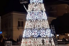 Natale 2026, luminarie artistiche: l'Amministrazione incontra le attività commerciali della città