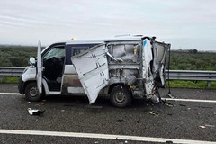 Assalto portavalori, autostrada bloccata tra Cerignola est e il bivio per A16 Napoli-Canosa