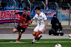 Canosa e Taranto non si fanno male: al “San Sabino” termina 0-0