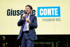 Il leader del M5S Giuseppe Conte a Canosa di Puglia giovedì 13 novembre