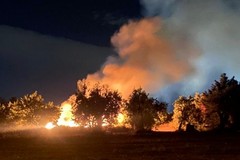 Sterpaglie a fuoco in zona San Leucio