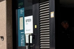 Assalto nella notte alla Banca BPER di Canosa: ladri in fuga senza riuscire a mette a segno il colpo