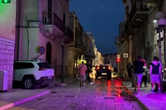 Acquazzoni causano black-out, tecnici di E-Distribuzione al lavoro per ripristinare rete elettrica