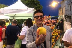 Loconia celebra Sant’Antonio e la Sagra della Percoca. Vurchio: «Un’eccellenza che racconta il valore della nostra terra»