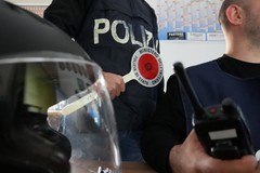 Potenziati i controlli della Polizia di Stato a Canosa: numerosi arresti per droga, armi e rapine