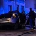 Auto in fiamme questa notte in via Lecce, nei pressi della Scuola “Mazzini”