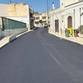 Riprendono i lavori di rifacimento del manto stradale in città: l'elenco dettagliato