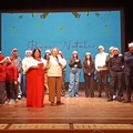 “Tutti Siamo Babbo Natale” conquista il pubblico del Teatro Comunale Lembo