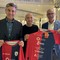 Beppe Bergomi e Alessandro Costacurta a Canosa: il presidente Di Nunno dona le maglie della società rossoblù
