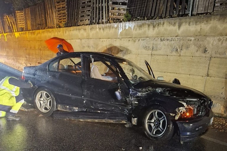 Incidente sulla SS93 Canosa-Barletta: tre veicoli coinvolti