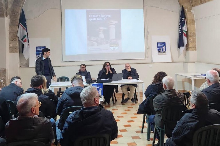 L'incontro presso la sede di Fratelli d'Italia