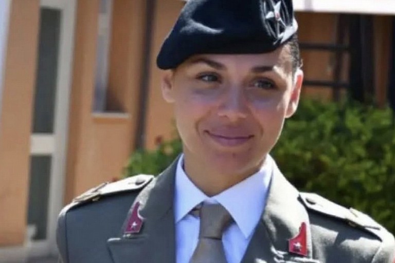 Elicottero caduto in Bosnia, tra le vittime la Sergente Laura Procacci: ha vissuto per anni a Canosa